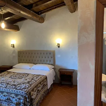 Antico Borgo Di *