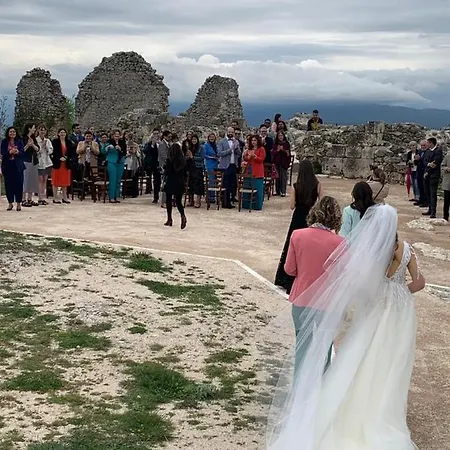 Antico Borgo Di Hotel