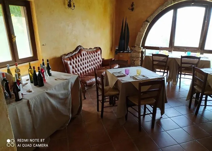 Antico Borgo Di Albe